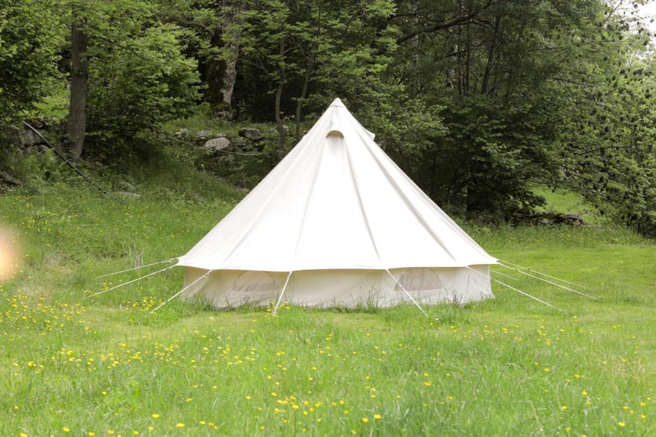 Hotel Tente Style Tepee Confort à Latour-de-Carol Extérieur photo